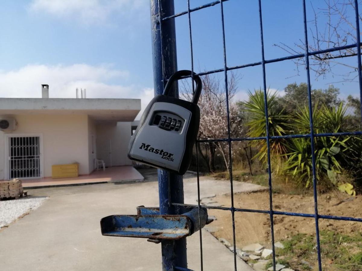 Costasfarmhouse, Pallini, Near Athens Airport Apartment Exterior photo