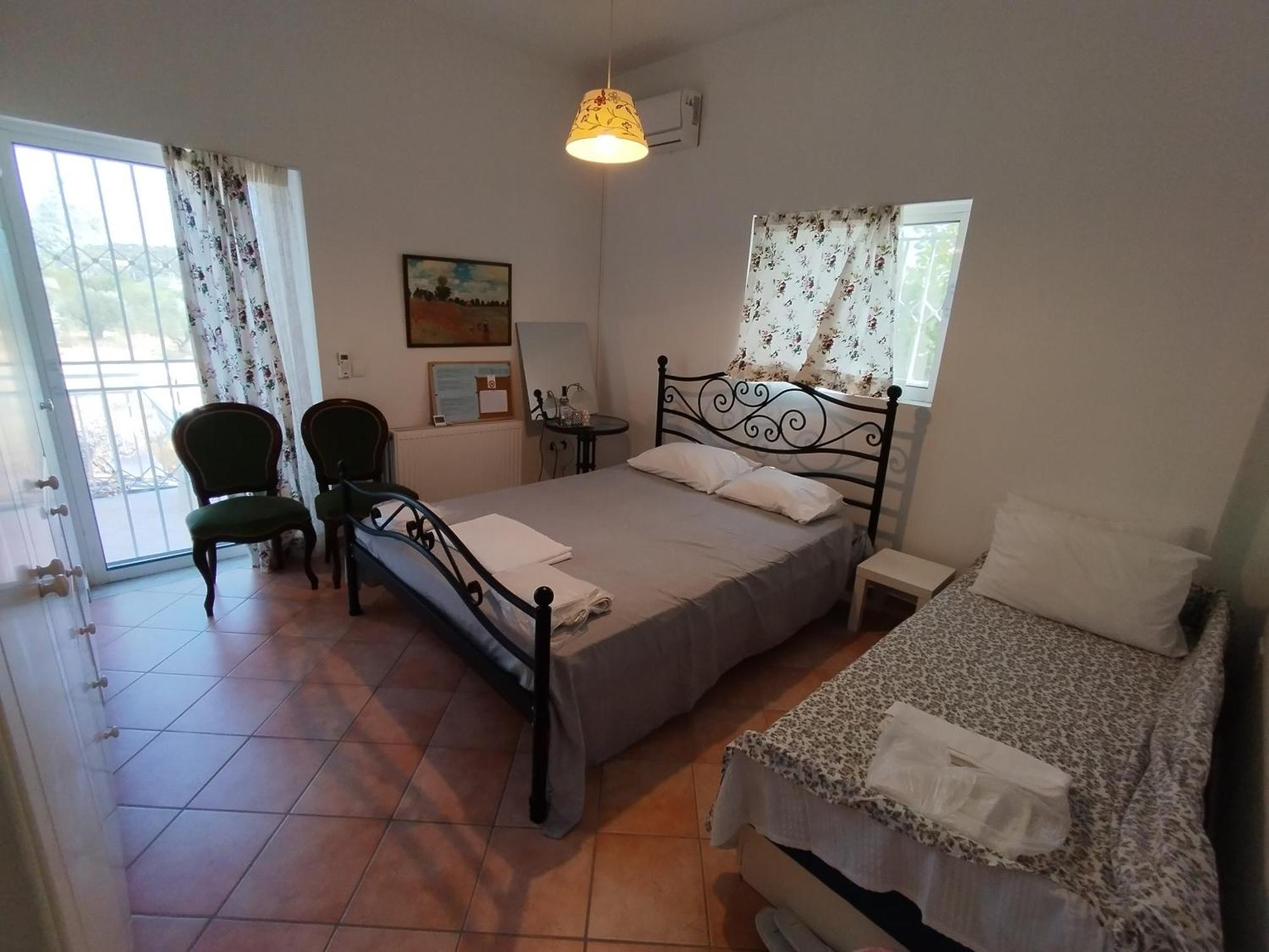 Costasfarmhouse, Pallini, Near Athens Airport Apartment Exterior photo